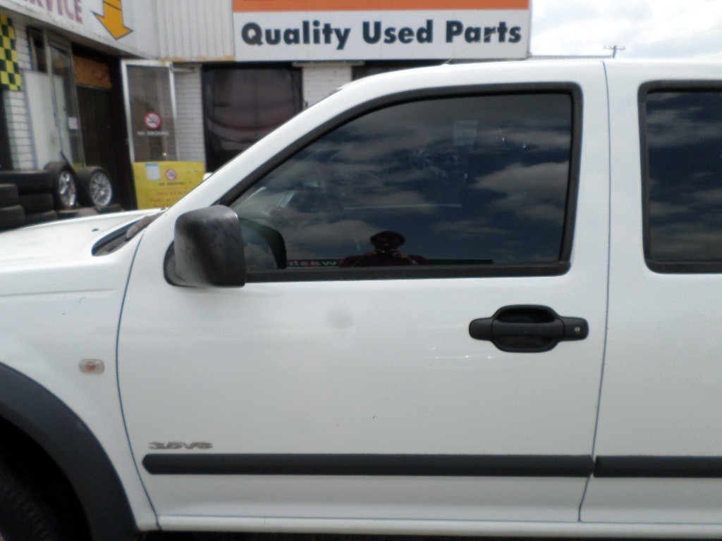 FRONT DOOR SHELL RIGHT HAND SIDE FOR HOLDEN RODEO RA 2003-2008